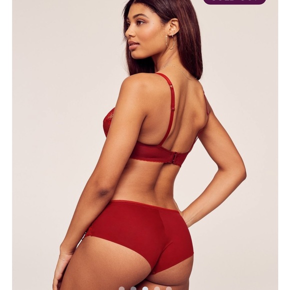 Red adore me Cinthia set. 36c and L - Picture 7 of 7